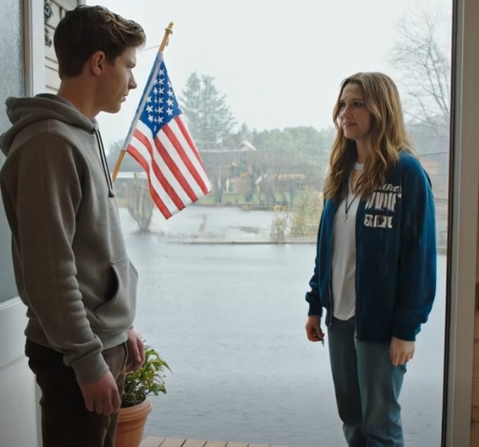 Min syster gick ut med sin resväska och lämnade sin sjuka tioåring på min soffa i Seattle “bara för en natt” – när hon kom tillbaka flera år senare och ville ha en plats på första raden till hans framgång, var det jag som höll i nebulisatorn, brände den grillade ostmackan och stannade kvar för varje storm – Nyheter